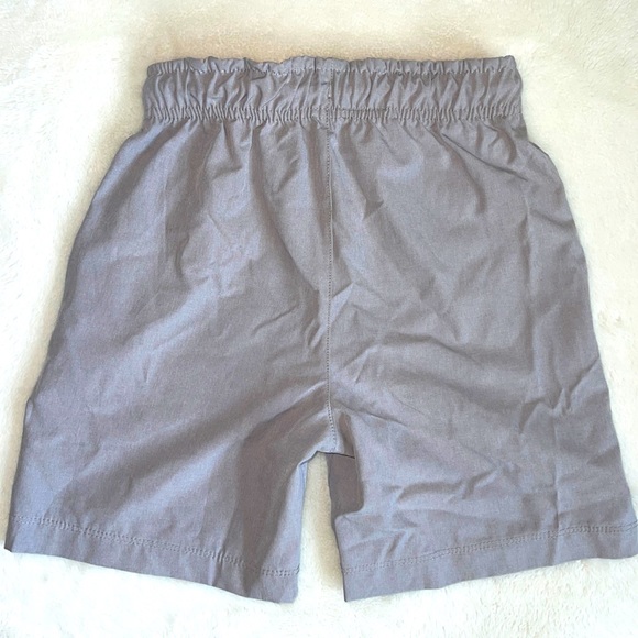 Kid’s Tommy Bahama shorts - Picture 4 of 7